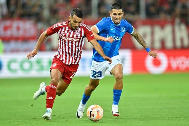 Olympiacos v KRC Genk - UEFA Europa League Qualifying ATHENS, GREECE - AUGUST 10 : Carvalho Joao midfielder of Olympiacos and Munoz Daniel defender of KRC Genk during the 1st leg match of the UEFA Europa League season 2023 - 2024 third qualifying round between Olympiacos and KRC Genk on August 10, 2023 in Athens, Greece, 10 08 2023 Athens Greece  Copyright: xDhax
