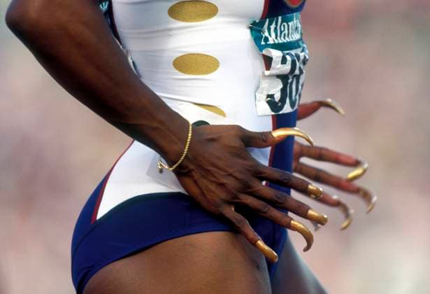 Archivbilder der Woche SPORT KW32 Atlanta, USA, 27.07.1996 Bei den olympischen Sommerspielen in Atlanta gewann Gail DEVERS (USA) die Goldmedaille über die 100 m der Frauen *** Atlanta, USA, 27 07 1996 Gail DEVERS USA won the gold medal in the womens 100 m at the Summer Olympics in Atlanta