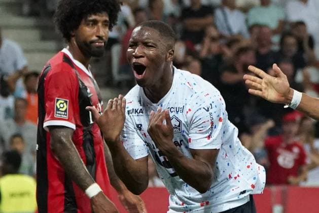 Joie - BafodÃ Diakite (Lille) - Benjamin Andre (Lille) FOOTBALL : OGC Nice vs Lille - Ligue 1 Uber Eats - Nice - 11 08 2023 NorbertScanella Panoramic 
