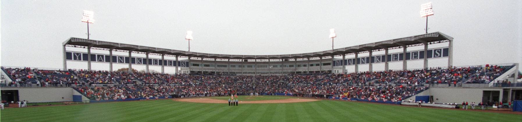 Mar 1, 1996 - Tampa, Florida, U.S. - Opening day at the New York Yankees new Legends Field in Tampa. Tampa U.S. - ZUMAs70_ 19960301_spo_s70_777 Copyright: xFraserxHale TampaxBayxTimesx