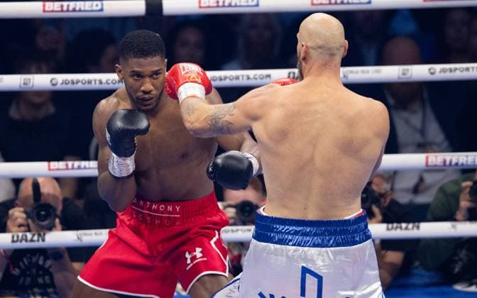 Sport Themen der Woche KW32 Sport Bilder des Tages Anthony Joshua ( red shorts) and Robert Helenius ( white blue shorts) during their International Heavyweight contest at the O2, London, England on the 12 August 2023. Copyright: xAlanxStanfordx PMI-5697-0003
