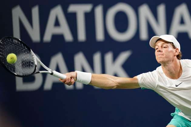 August 12, 2023, Toronto, Ontario, Canada: JANNIK SINNER returns the ball to Tommy Paul at The National Bank Open ATP, Tennis Herren tournament in Toronto Toronto Canada - ZUMAm215 20230812_zip_m215_031 Copyright: xArlynxMcAdoreyx