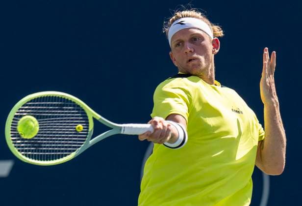 (230813) -- TORONTO, Aug. 13, 2023 -- Alejandro Davidovich Fokina hits a return during the men s singles semifinal match between Alejandro Davidovich Fokina of Spain and Alex De Minaur of Australia at the 2023 National Bank Open in Toronto, Canada, on Aug. 12, 2023. (Photo by Xinhua) (SP)CANADA-TORONTO-TENNIS-NATIONAL BANK OPEN-MEN S SINGLES ZouxZheng 