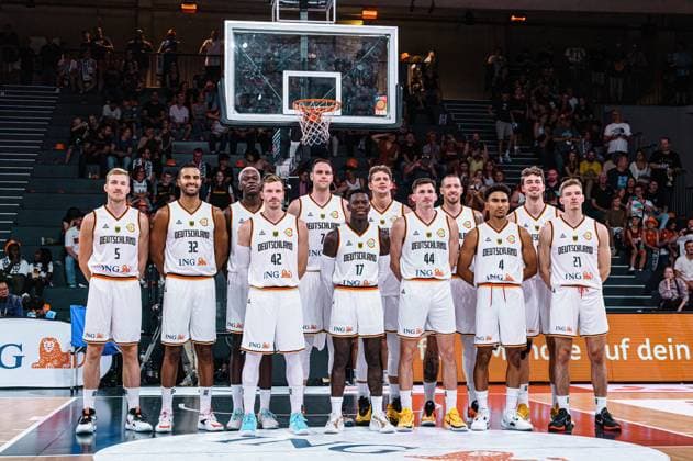 Mannschaftsfoto Teamfoto Deutschland Deutschland vs. Kanada, Basketball, DBB Supercup, Finale, 13.08.2023 Deutschland vs. Kanada, Basketball, DBB Supercup, Finale, 13.08.2023 Hamburg Copyright: xEibner-Pressefoto MarcelxvonxFehrnx EP_MFN