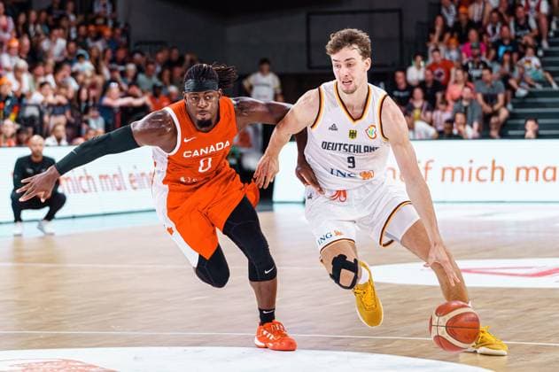 Luguentz Dort (Kanada, 00), Franz Wagner (Deutschland, 09) Deutschland vs. Kanada, Basketball, DBB Supercup, Finale, 13.08.2023 Deutschland vs. Kanada, Basketball, DBB Supercup, Finale, 13.08.2023 Hamburg Copyright: xEibner-Pressefoto MarcelxvonxFehrnx EP_MFN