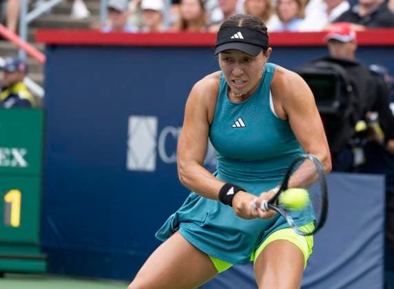 August 13, 2023, MONTREAL, PQ, Canada: Jessica Pegula of the United States, hits a return to Liudmila Samsonova of Russia, in the final of the National Bank Open tennis tournament in Montreal, Sunday, Aug.13, 2023. Canada News - August 13, 2023 - ZUMAc35_ 20230813_zaf_c35_127 Copyright: xChristinnexMuschix