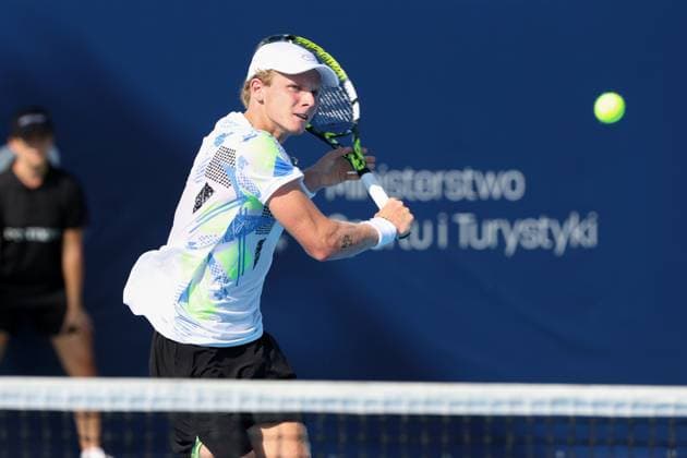 KOZERKI 14.08.2023 TURNIEJ ATP, Tennis Herren 100 LOTTO KOZERKI OPEN --- TENNIS ATP CHALLENGER TOUR 100 JESPER DE JONG FOT. PIOTR KUCZA FOTOPYK NEWSPIX.PL --- Newspix.pl  230814PYK0196
