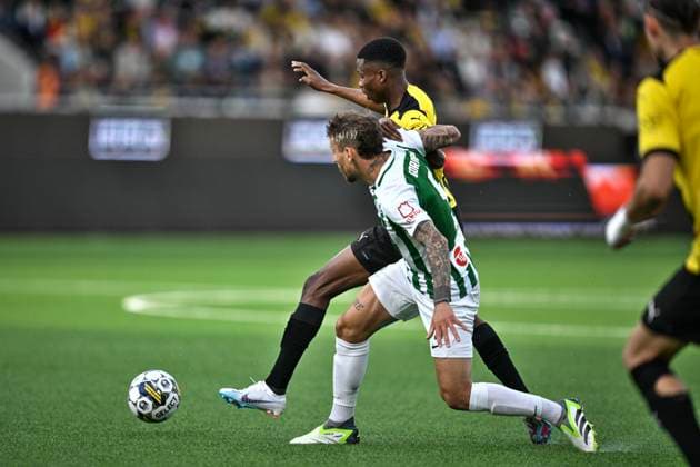 GÖTEBORG 20230817 Zalgiris Nicolas Gorobsov (tv) och Häckens Benie Adama Traore under torsdagens kval till Europa League mellan BK Häcken och FK Zalgiris Vilnius pa Bravida Arena. GÖTEBORG SVERIGE x9200x