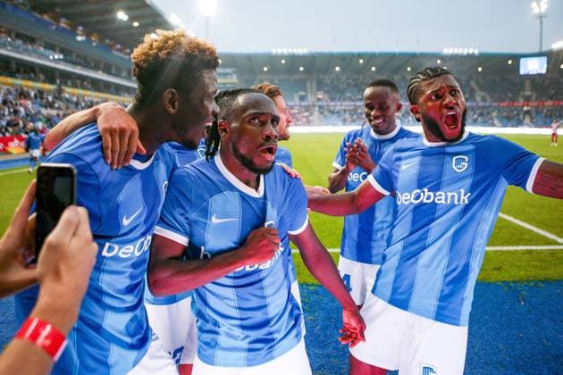 Sport Bilder des Tages KRC Genk v Olympiacos - UEFA Europa League Qualifying GENK, BELGIUM - AUGUST 17 : The team of KRC Genk celebrates after the 1-0 goal of Paintsil Joseph of KRC Genk during the second leg match of the UEFA Europa League season 2023 - 2024 third qualifying round between KRC Genk and Olympiacos on August 17, 2023 in Genk, BELGIUM, 17 08 2023 ( Genk BELGIUM  Copyright: xTsx