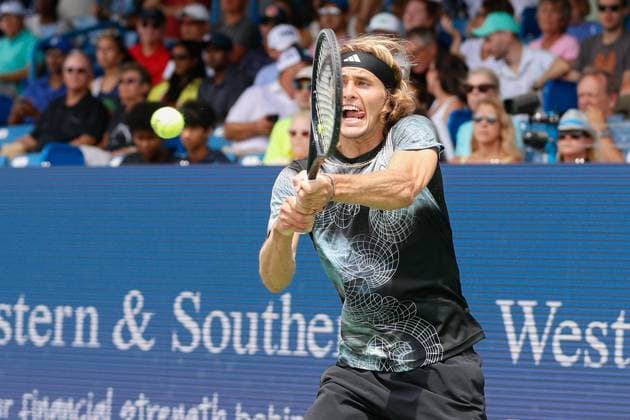 CINCINNATI, OH - AUGUST 17: Alexander Zverev of Germany returns the ball during the third round at the Western & Southern Open at Lindner Family Tennis Center on August 17, 2023 in Mason, Ohio. (Photo by Ian Johnson Icon Sportswire) TENNIS: AUG 17 Western & Southern Open EDITORIAL USE ONLY Icon230817026