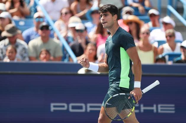 CINCINNATI, OH - AUGUST 17: Carlos Alcaraz of Spain reacts during the third round at the Western & Southern Open at Lindner Family Tennis Center on August 17, 2023 in Mason, Ohio. (Photo by Ian Johnson Icon Sportswire) TENNIS: AUG 17 Western & Southern Open EDITORIAL USE ONLY Icon230817035