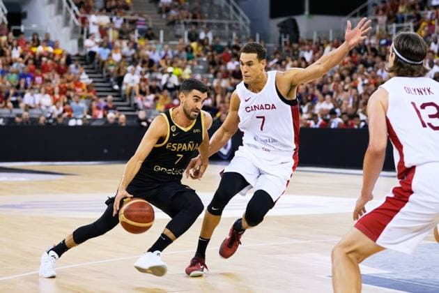 August 17, 2023, GRANADA, GRANADA, SPAIN: Jaime Fernandez of Spain and Powell of Canada in action during City of Granada Tournament for the Centenary of the FEB, basketball match played between Spain and Canada at Palacio de Deportes on August 17, 2023, in Granada, Spain. GRANADA SPAIN - ZUMAa181 20230817_zaa_a181_032 Copyright: xJoaquinxCorcherox