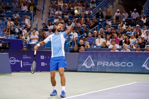 CINCINNATI, OH - AUGUST 17: Novak Djokovic of Serbia serves the ball during the third round at the Western & Southern Open at Lindner Family Tennis Center on August 17, 2023 in Mason, Ohio. (Photo by Ian Johnson Icon Sportswire) TENNIS: AUG 17 Western & Southern Open EDITORIAL USE ONLY Icon230817096