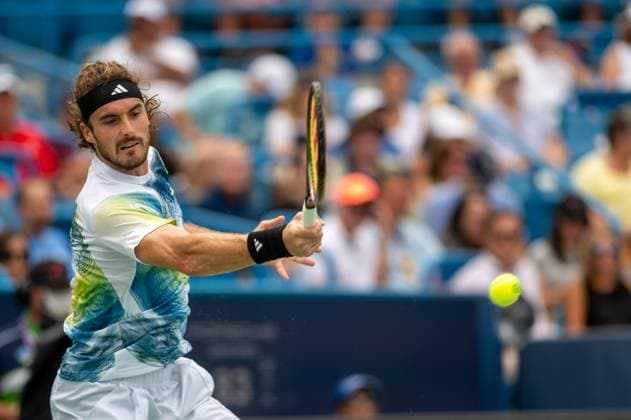 Round Of 16 Matches: Western & Southern Open Stefanos Tsitsipas is seen during his round of 16 match with Hubert Hurkacz at the Western & Southern Open at the Lindner Family Tennis Center on Thursday, August 17, 2023 in Cincinnati, Ohio. Cincinnati, OH Ohio United States  Copyright: xJasonxWhitmanx originalFilename:whitman-westerns230817_npSts.jpg