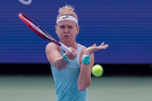 August 18, 2023, Mason, Ohio, USA: Marie Bouzkova (CZE) hits a forehand shot during FridayÃ¢â‚¬â ¢s round of the Western and Southern Open at the Lindner Family Tennis Center, Mason, Oh. Mason USA - ZUMAs304 20230818_zaf_s304_006 Copyright: xScottxStuartx