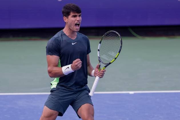 August 18, 2023, Mason, Ohio, USA: CARLOS ALCARAZ, of Spain, reacts after winning a set during Friday s round of the Western and Southern Open at the Lindner Family Tennis Center. Alcaraz won 4-6, 6-3, 6-4. Mason USA - ZUMAs304 20230818_zaf_s304_112 Copyright: xScottxStuartx