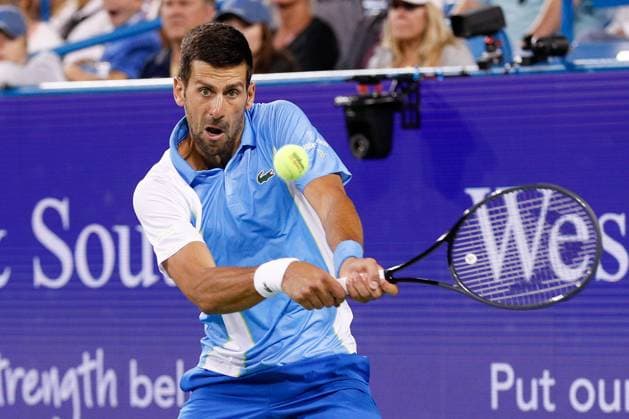 CINCINNATI, OH - AUGUST 18: Novak Djokovic of Serbia hits a backhand during the quarterfinal round at the Western & Southern Open at Lindner Family Tennis Center on August 18, 2023 in Mason, Ohio. (Photo by Ian Johnson Icon Sportswire) TENNIS: AUG 18 Western & Southern Open EDITORIAL USE ONLY Icon230818123