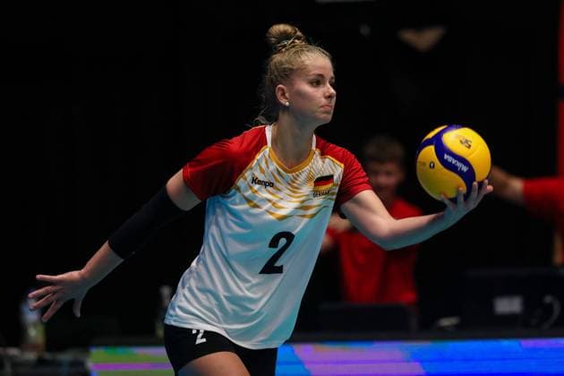 CEV EuroVolley 2023: Aserbaidschan - Deutschland; Castello Düsseldorf Deutschland, 19.08.2023 Pia KAESTNER KASTNER (GER, 2) - CEV EuroVolley 2023: Aserbaidschan - Deutschland; Castello Düsseldorf Deutschland 19.08.2023 in Düsseldorf. Copyright: xBEAUTIFULxSPORTS KennyxBeelex