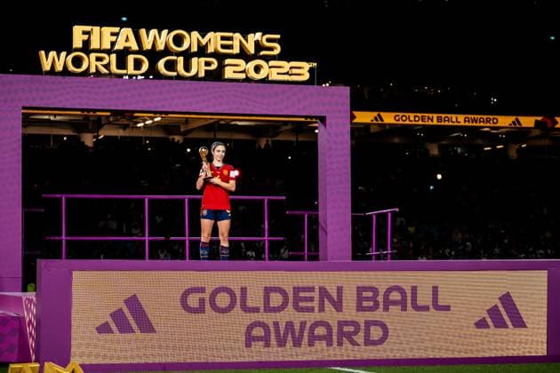 230820 Aitana Bonmati of Spain with the golden ball award after the FIFA Women s World Cup final between Spain and England on August 20, 2023 in Sydney. Photo: Jon Olav Nesvold BILDBYRAN COP 217 MB0706 fotboll football soccer fotball fotbolls-vm världsmästerskap vm fifa womens world cup final spanien england spain 32 dam bbeng fotball vm verdensmesterskap kvinner women Copyright: JONxOLAVxNESVOLD BB230820JE146