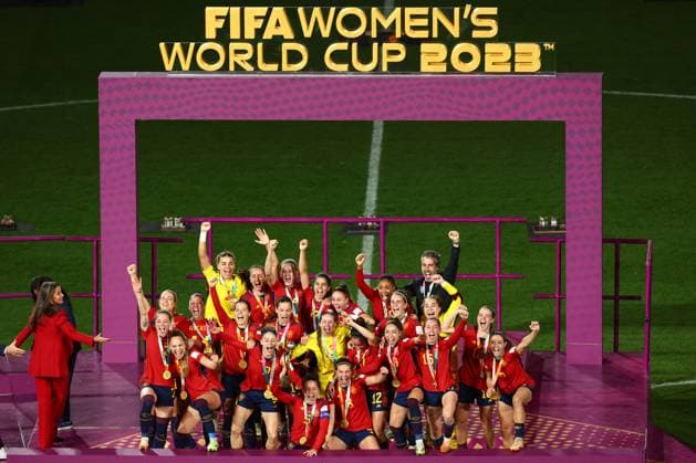 Sport Bilder des Tages Women™s World Cup Final 20 August 2023, Sydney - Women™s World Cup 2023 Final - Spain v England Women - Queen Letizia of Spain is led away from the trophy celebration - Photo: Charlotte Wilson Offside. Sydney Australia Copyright: xCharlottexWilsonx xOffsidexOffside