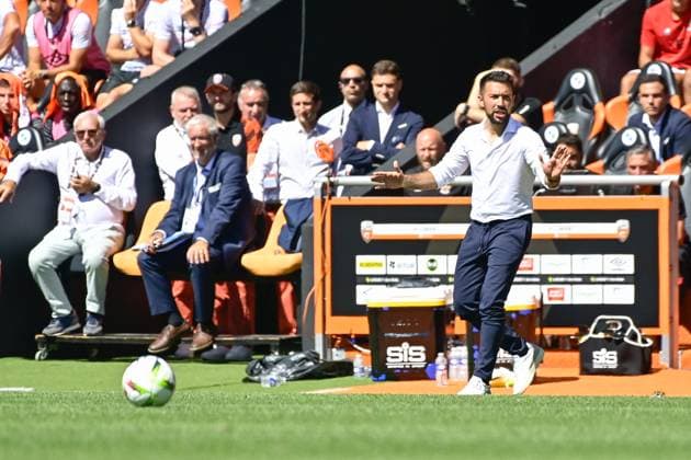 Farioli Francesco ( entraineur Nice ) - FOOTBALL : Lorient vs Nice - Ligue 1 - 20 08 2023 FedericoPestellini Panoramic 