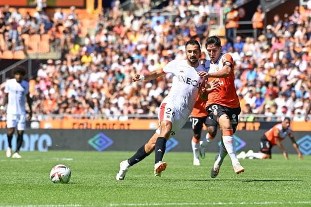 Gaetan LABORDE ( 24 - Nice ) - Laurent ABERGEL ( 19 - FC Lorient ) - FOOTBALL : Lorient vs Nice - Ligue 1 - 20 08 2023 FedericoPestellini Panoramic 