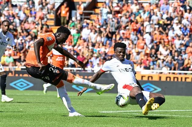 SirinÃ DOUCOURE ( 29 - FC Lorient ) - Youssuf NDAYISHIMIYE ( 55 - Nice ) - FOOTBALL : Lorient vs Nice - Ligue 1 - 20 08 2023 FedericoPestellini Panoramic 