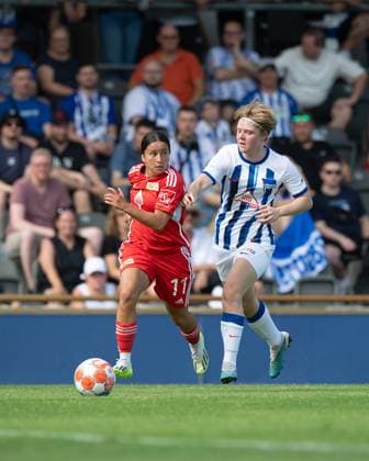 Fussball, Frauen, Saison 2023 2024, Regionalliga Nordost (1. Spieltag), Hertha BSC - 1. FC Union Berlin, v. l. Nour Youssef (1. Frauen, 1. FC Union Berlin), Mare Pranke (1. Frauen, Hertha BSC), 20.08. 2023, Copyright: xSebastianxRäppold MatthiasxKochx