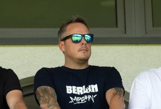Fussball, Frauen, Saison 2023 2024, Regionalliga Nordost (1. Spieltag), Hertha BSC - 1. FC Union Berlin, Präsident Kay Bernstein (Hertha BSC) auf der Tribüne, 20.08. 2023, Copyright: xSebastianxRäppold MatthiasxKochx