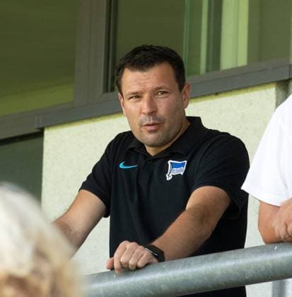 Fussball, Frauen, Saison 2023 2024, Regionalliga Nordost (1. Spieltag), Hertha BSC - 1. FC Union Berlin, Sportdirektor Benjamin Weber (Hertha BSC) auf der Tribüne, 20.08. 2023, Copyright: xSebastianxRäppold MatthiasxKochx
