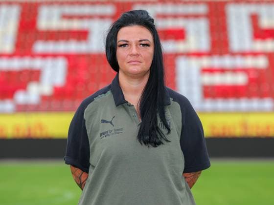 Teampraesentation FSV Zwickau Regionalliga Nordost FSV Zwickau, Regionalliga Nordost, Porträttermin 2023 2024, Zwickau 21.08.2023, GGZ Arena, Fußball , Im Bild: Physiotherapeutin Marie Koch ,