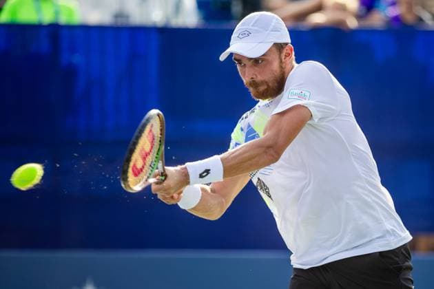 August 22, 2023: Benjamin Bonzi returns the ball during the second round of the 2023 Winston-Salem Open at Wake Forest Tennis Complex in Wnston-Salem, NC. ( ) Wnston-Salem United States - ZUMAc04_ 20230822_zma_c04_083 Copyright: xScottxKinserx