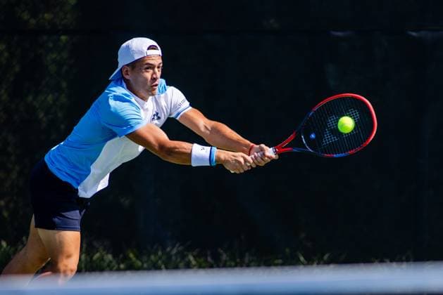 August 23, 2023: Sebastian Baez returns the serve during the third round of the 2023 Winston-Salem Open at Wake Forest Tennis Complex in Wnston-Salem, NC. ( ) Wnston-Salem United States - ZUMAc04_ 20230823_zma_c04_028 Copyright: xScottxKinserx