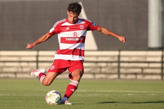 Mönchengladbach, Deutschland 23. August 2023: A-Junioren-Bundesliga - 2023 24 - Borussia Mönchengladbach U19 vs. Fortuna Düsseldorf U19 Im Bild: Ronay Arabaci (Fortuna Düsseldorf U19) Fohlenplatz Nordrhein Westfalen