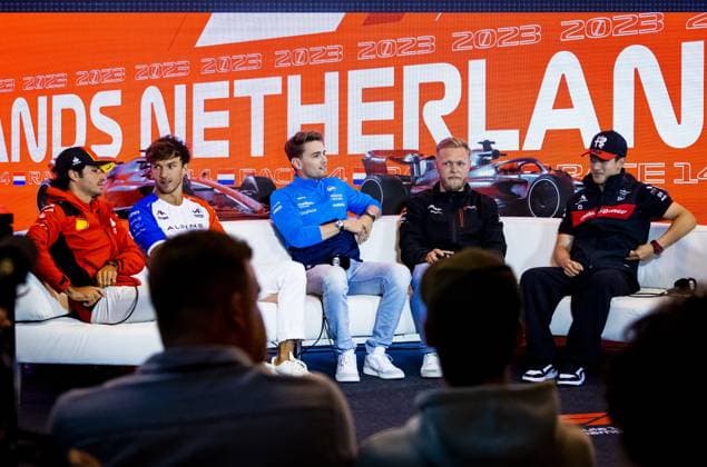 ZANDVOORT - (FLR) Carlos Sainz (Ferrari), Pierre Gasly (Alpine), Logan Sargeant (Williams), Kevin Magnussen (Haas F1 Team) and Zhou Guanyu (Alfa Romeo) during the track press conference, PK, Pressekonferenz at the Zandvoort Circuit prior to the F1 Grand Prix of the Netherlands on August 24, 2023 in Zandvoort, Netherlands. ANP REMKO DE WAAL F1 Grand Prix of The Netherlands 2023 24 xVIxANPxSportx xxANPxIVx 476182613 originalFilename: 476182613.jpg