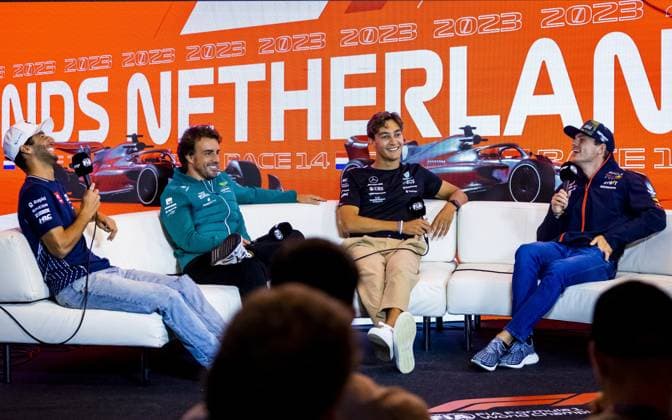 ZANDVOORT - (FLR) Daniel Ricciardo (AlphaTauri), Fernando Alonso (Aston Martin), George Russell (Mercedes) and Max Verstappen (Red Bull Racing) during the on-track press conference, PK, Pressekonferenz at the Zandvoort Circuit ahead of the F1 Grand Prix of the Netherlands on August 24, 2023 in Zandvoort, Netherlands. ANP REMKO DE WAAL F1 Grand Prix of The Netherlands 2023 24 xVIxANPxSportx xxANPxIVx 476182635 originalFilename: 476182635.jpg