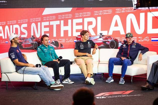 press conference, PK, Pressekonferenz RICCIARDO Daniel (aus), Scuderia AlphaTauri AT04, ALONSO Fernando (spa), Aston Martin F1 Team AMR23, RUSSELL George (gbr), Mercedes AMG F1 Team W14, VERSTAPPEN Max (ned), Red Bull Racing RB19, portrait during the 2023 Formula 1 Heineken Dutch Grand Prix, 13th round of the 2023 Formula One World Championship, WM, Weltmeisterschaft from August 25 to 28, 2023 on the Zandvoort Circuit, in Zandvoort, Netherlands - F1 - DUTCH GRAND PRIX 2023 DPPI Panoramic 00123030_G0OD8606