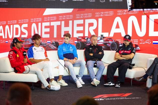 55 Carlos Sainz (ESP, Scuderia Ferrari), 10 Pierre Gasly (FRA, BWT Alpine F1 Team), 2 Logan Sargeant (USA, Williams Racing), 20 Kevin Magnussen (DNK, MoneyGram Haas F1 Team), 24 Guanyu Zhou (CHN, Alfa Romeo F1 Team Stake), F1 Grand Prix of the Netherlands at Circuit Zandvoort on August 24, 2023 in Zandvoort, Netherlands. (Photo by HOCH ZWEI) Zandvoort Netherlands