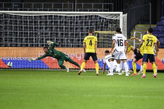 Union s Dennis Eckert Ayensa scores a goal during a soccer game between Belgian Royale Union Saint Gilloise and Swiss FC Lugano, Thursday 24 August 2023 in Brussels, the first leg of the play-off for the UEFA Europa League competition. LAURIExDIEFFEMBACQ  x72514825x