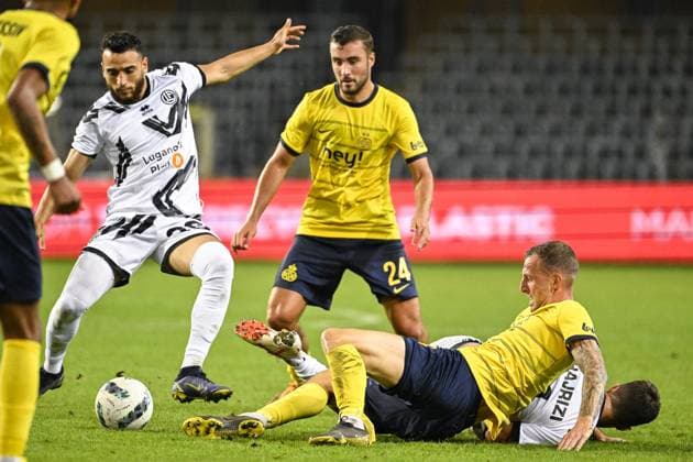 Fußball, EL Quali, Royale Union Saint Gilloise - FC Lugano Lugano s Mohamed Mahmoud, Union s Charles Vanhoutte, Union s Gustaf Nilsson and Lugano s Kreshnik Hajrizi fight for the ball during a soccer game between Belgian Royale Union Saint Gilloise and Swiss FC Lugano, Thursday 24 August 2023 in Brussels, the first leg of the play-off for the UEFA Europa League competition. LAURIExDIEFFEMBACQ  x72522408x