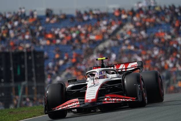 25.08.2023, Circuit Park Zandvoort, Zandvoort, FORMULA 1 HEINEKEN DUTCH GRAND PRIX 2023 , im Bild Nico Hülkenberg (DEU), Moneygram Haas F1 Team Zandvoort Circuit Park Zandvoort Niederlande