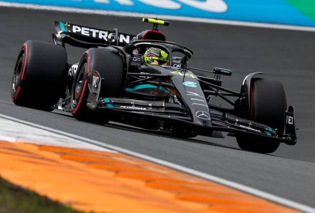 44 Lewis Hamilton (GBR, Mercedes-AMG Petronas F1 Team), F1 Grand Prix of the Netherlands at Circuit Zandvoort on August 25, 2023 in Zandvoort, Netherlands. (Photo by HOCH ZWEI) Zandvoort Netherlands