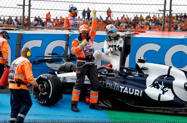 3 Daniel Ricciardo (AUS, Scuderia AlphaTauri) after crash, F1 Grand Prix of the Netherlands at Circuit Zandvoort on August 25, 2023 in Zandvoort, Netherlands. (Photo by HOCH ZWEI) Zandvoort Netherlands