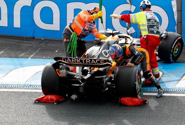 81 Oscar Piastri (AUS, McLaren F1 Team) after crash, F1 Grand Prix of the Netherlands at Circuit Zandvoort on August 25, 2023 in Zandvoort, Netherlands. (Photo by HOCH ZWEI) Zandvoort Netherlands