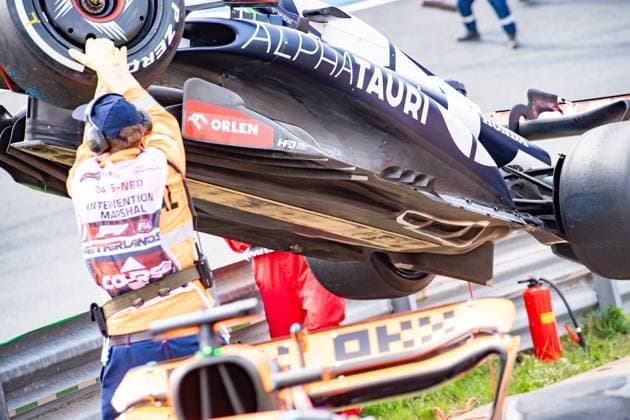 Formel 1 GP Holland Zandvoort. Freitag, 25.08.2023 Unfall zwischen Daniel Ricciardo und Oscar Piastri in FP2; Formel 1 GP Holland Zandvoort. Freitag, 25.08.2023 Copyright: xBEAUTIFULxSPORTS Erlhofx