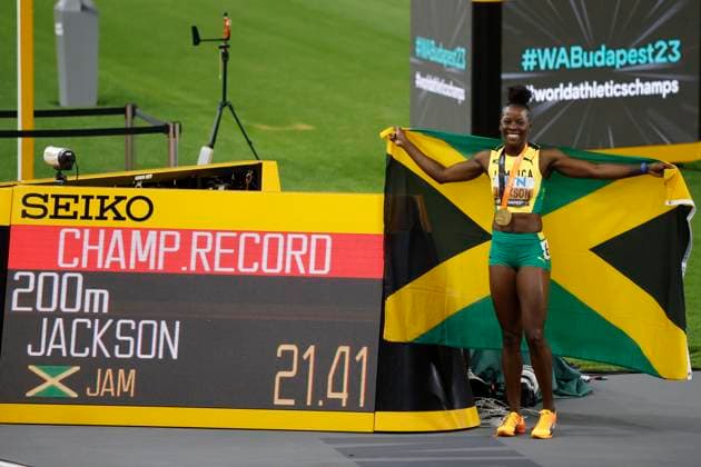 Sport Themen der Woche KW34 Sport Bilder des Tages Sericka Jackson of Jamaica celebrates after winning the final of the 200m of the World Athletics Championships in Budapest, Hungary, 25 August 2023 World Athletics Championships Budapest 2023 !ACHTUNG: NUR REDAKTIONELLE NUTZUNG!  Copyright: xJavierxEtxezarretax GRAF455 20230825-55011766664_1