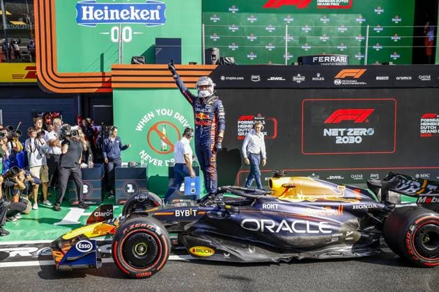 VERSTAPPEN Max (ned), Red Bull Racing RB19, portrait during the 2023 Formula 1 Heineken Dutch Grand Prix, 13th round of the 2023 Formula One World Championship, WM, Weltmeisterschaft from August 25 to 28, 2023 on the Zandvoort Circuit, in Zandvoort, Netherlands - F1 - DUTCH GRAND PRIX 2023 DPPI Panoramic  00123030_GRL_12352