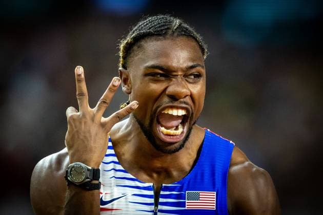 Sport Themen der Woche KW34 Sport Bilder des Tages 2023 World Athletics Championships, Budapest, Hungary 26 8 2023 Men™s 4x100m Final The USA™s Noah Lyles celebrates anchoring the Men™s 4x100m team to win gold Noah Lyles celebrates anchoring the Men™s 4x100m team to win gold 26 8 2023  Copyright: x INPHO MorganxTreacyx 056A0572