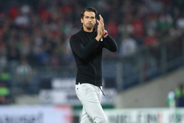 26.08.2023, xtgx, Fussball 2.Bundesliga, Hannover 96 - Hamburger SV emspor, v.l. Jonas Boldt (HSV, Vorstand Jubel ueber den Sieg, Jubel nach Spielende (DFL DFB REGULATIONS PROHIBIT ANY USE OF PHOTOGRAPHS as IMAGE SEQUENCES and or QUASI-VIDEO) Hannover