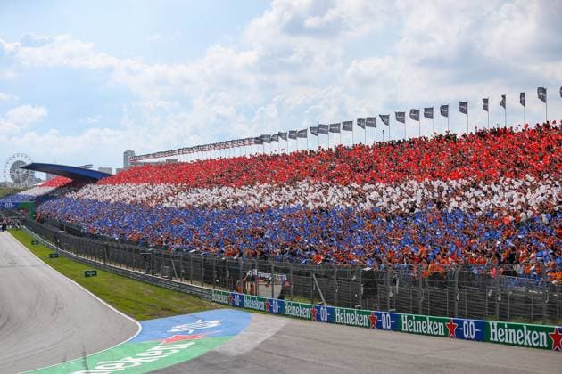 FORMULA 1 HEINEKEN DUTCH GRAND PRIX 2023 Dutch fans crowd red white blue flag during the FORMULA 1 HEINEKEN DUTCH GRAND PRIX 2023 at CM.com Circuit Zandvoort, Zandvoort, Netherlands on 27 August 2023 Editorial Use Only Copyright: xIMAGO EveryxSecondxMediax ESM-0787-0026